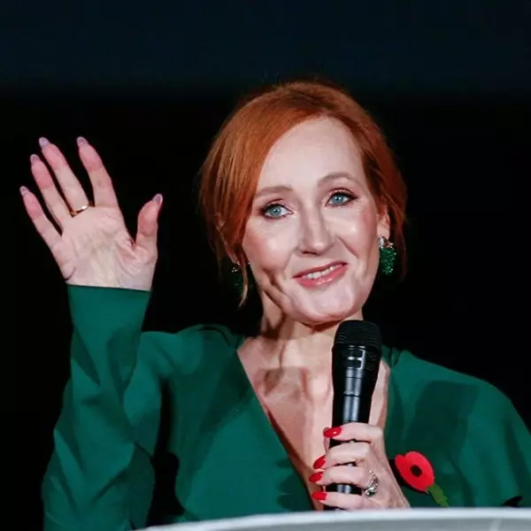 J.K.羅琳陷「有月經才是女人」歧視跨性別者爭議，連「哈利波特」Daniel Radcliffe 都不挺！