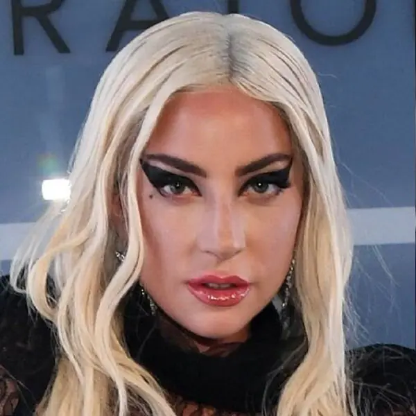 全能型藝人！樂壇天后 Lady Gaga 加盟布萊德彼特新片，漫威快銀、《死侍 2》多米諾一同飆戲！